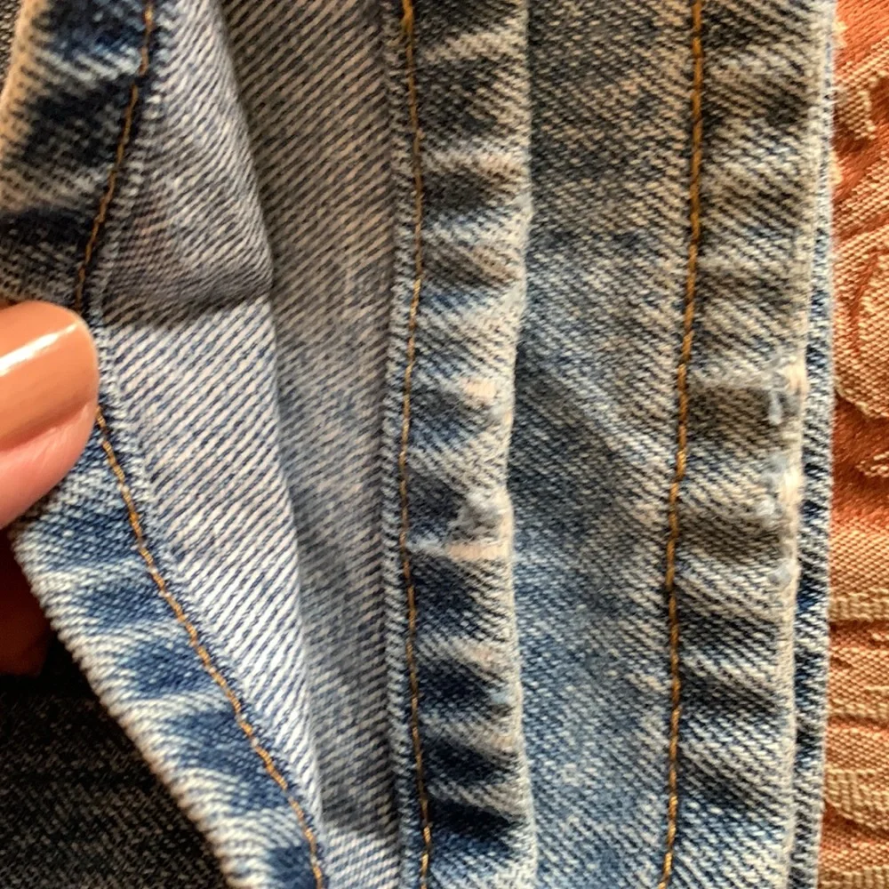 LEVI’S. Men’s 501  blue jeans. L30 X W36. Button‎ fly. Excellent conditio…